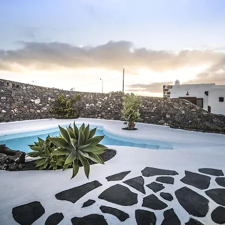 Casa Olivos *